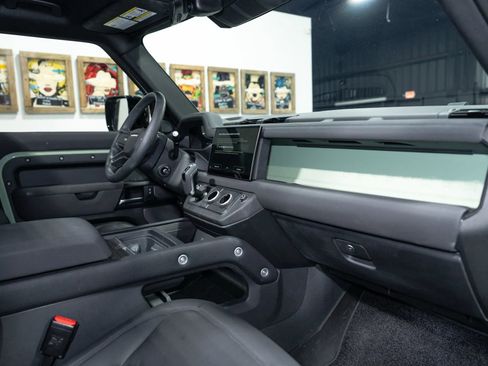 Used 2023 Land Rover Defender 110 75th Limited Edition image 26