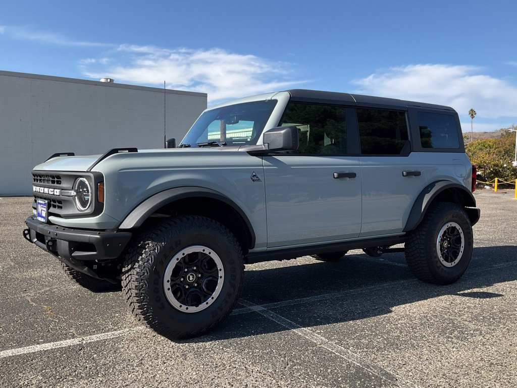 Certified 2024 Ford Bronco Black Diamond w/ Sasquatch Package AWD/4WD image 79