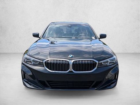 New 2026 BMW 330i Sedan RWD image 2