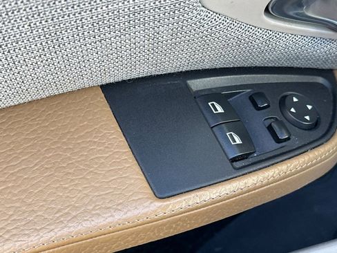 Used 2014 BMW i3 image 11