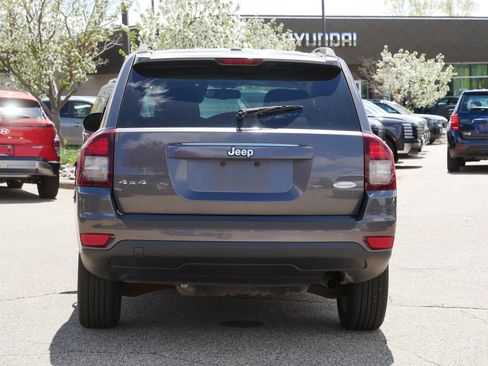 Used 2016 Jeep Compass Latitude AWD/4WD image 7