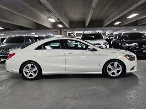 Used 2016 Mercedes-Benz CLA 250 image 4