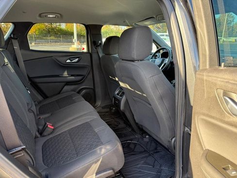 Used 2020 Chevrolet Blazer LT image 10