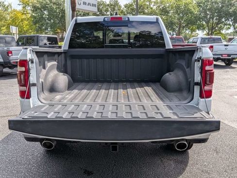 Used 2023 RAM 1500 Laramie AWD/4WD image 15
