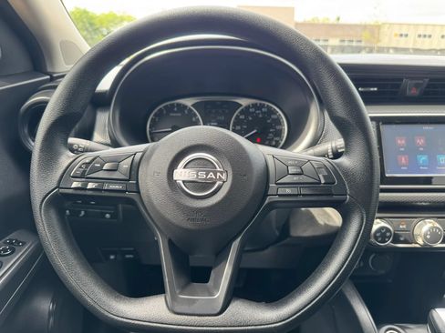 Used 2025 Nissan Kicks Play S FWD image 44