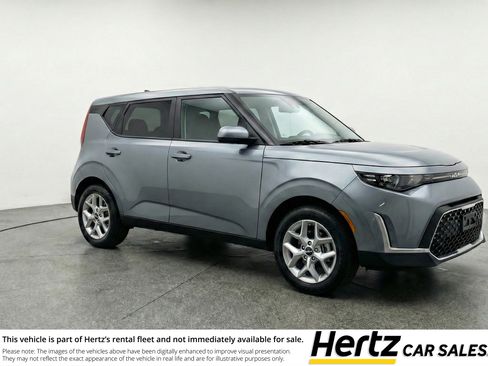 Used 2025 Kia Soul LX w/ LX Technology Package image 1