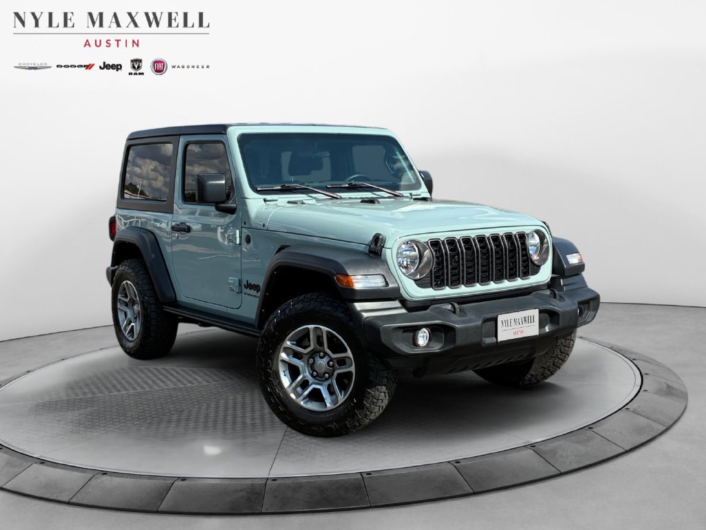 Used 2024 Jeep Wrangler Sport AWD/4WD image 2