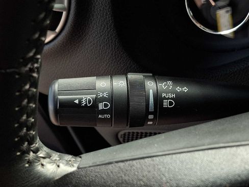 Used 2016 Jeep Wrangler Unlimited Sahara w/ Connectivity Group AWD/4WD image 26