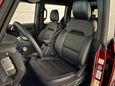 New 2026 Ford Bronco Outer Banks AWD/4WD image 22