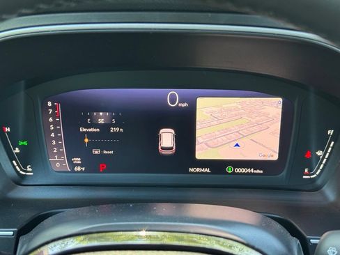New 2026 Honda Pilot Elite image 2