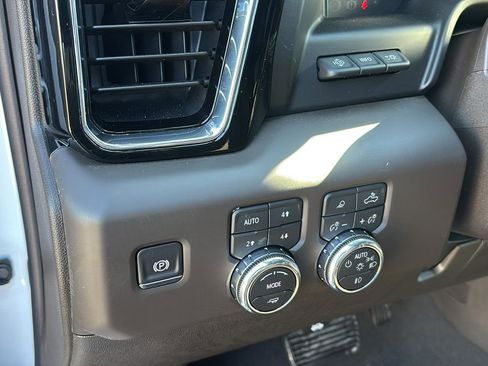 New 2026 GMC Sierra 2500 Denali w/ Technology Package image 25
