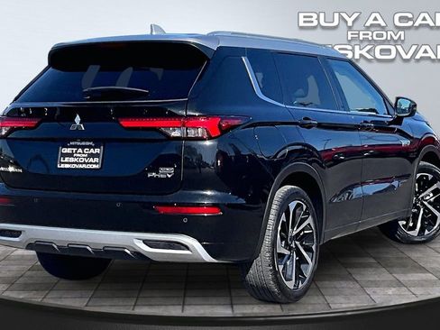 Used 2024 Mitsubishi Outlander SEL Black Edition AWD/4WD image 13