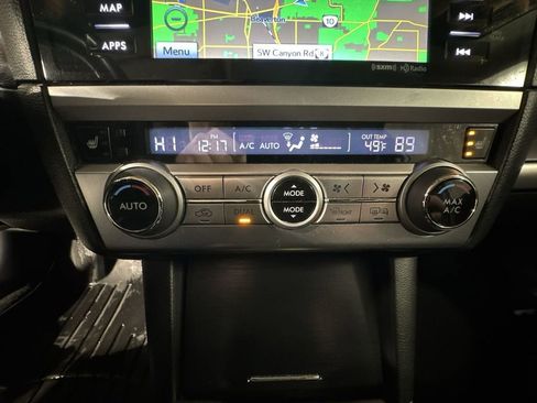 Used 2016 Subaru Outback 3.6R Limited image 28