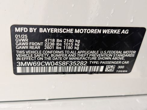 Used 2025 BMW 330i Sedan w/ Premium Package RWD image 22