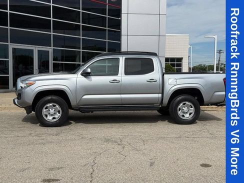 Used 2023 Toyota Tacoma SR AWD/4WD image 6