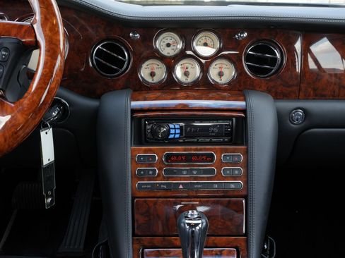 Used 2007 Bentley Arnage R RWD image 12