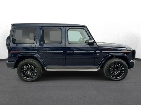 Used 2021 Mercedes-Benz G 550 image 2