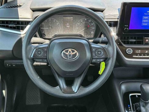 Used 2025 Toyota Corolla LE FWD image 25