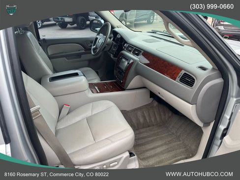 Used 2013 Chevrolet Tahoe LTZ image 11