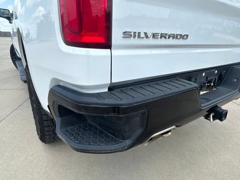 Used 2024 Chevrolet Silverado 1500 LT Trail Boss w/ Protection Package AWD/4WD image 23