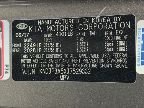 Used 2018 Kia Soul + FWD image 36