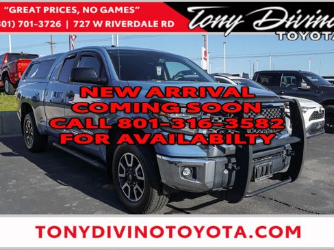 Used 2018 Toyota Tundra SR5 w/ TRD Off Road Package AWD/4WD image 1