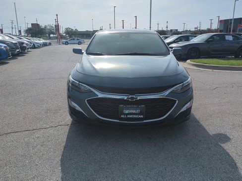 Used 2024 Chevrolet Malibu RS image 3