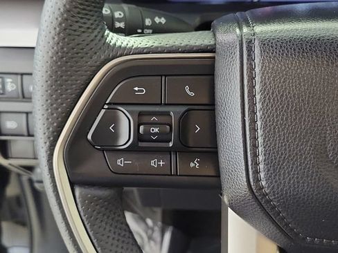 Used 2025 Toyota Tacoma TRD Sport RWD image 24