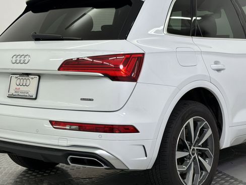 Used 2023 Audi Q5 2.0T Premium Plus w/ Premium Plus Package AWD/4WD image 24