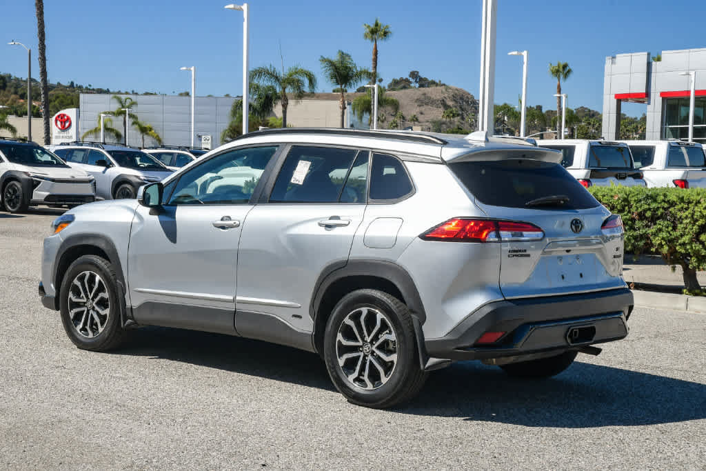 Used 2023 Toyota Corolla Cross AWD Hybrid image 7