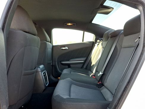 Used 2022 Dodge Charger SXT RWD image 19