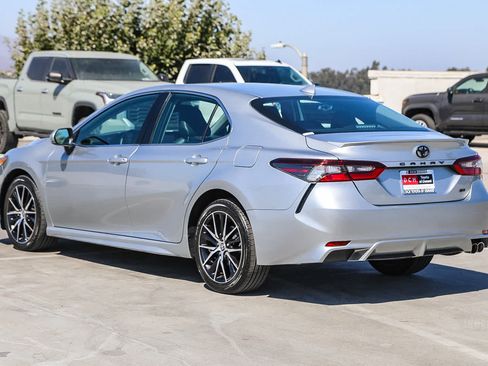 Certified 2023 Toyota Camry SE FWD image 8