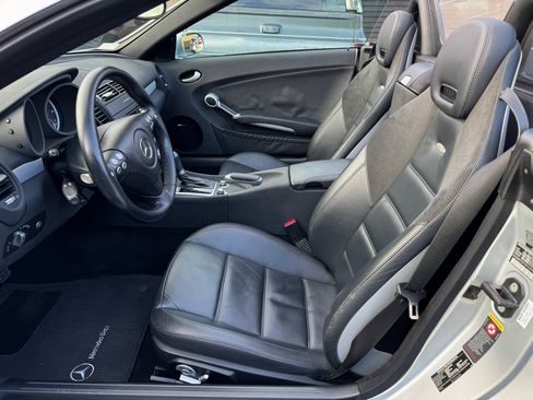 Used 2005 Mercedes-Benz SLK 55 AMG image 18