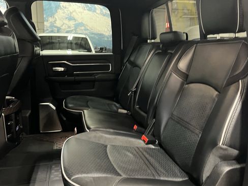 Certified 2026 RAM 3500 Laramie AWD/4WD image 17