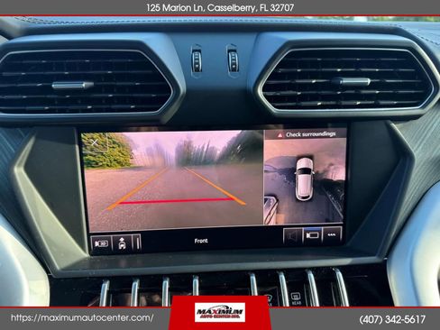 Used 2019 Lamborghini Urus AWD/4WD image 21