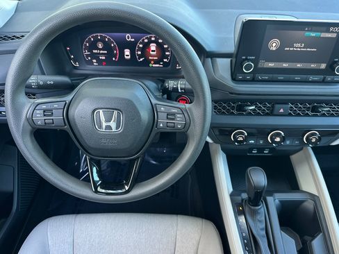Used 2024 Honda Accord LX image 29