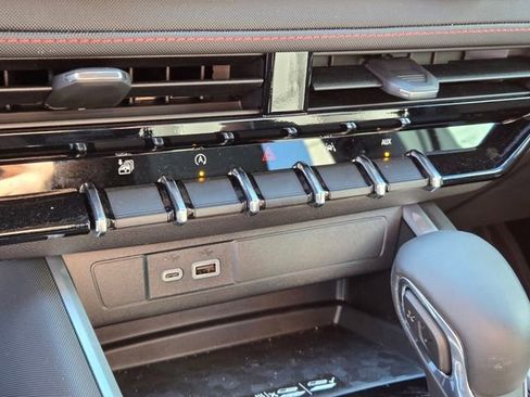 New 2026 Chevrolet Colorado Z71 w/ Technology Package image 13