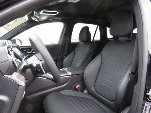 New 2026 Mercedes-Benz GLC 300 4MATIC image 10