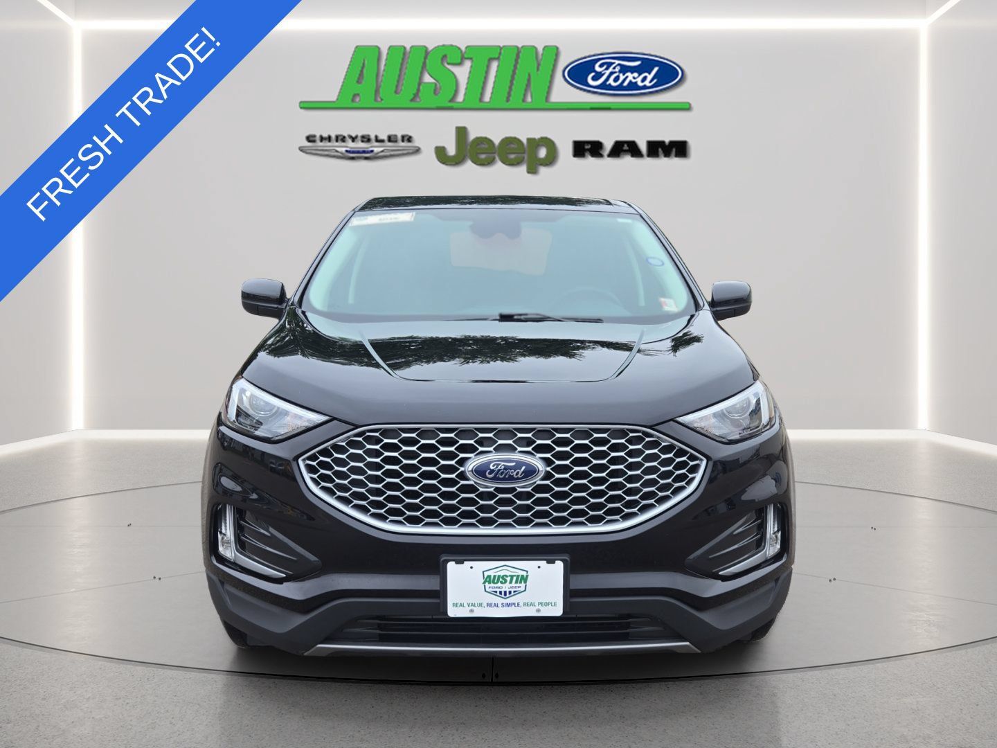 Used 2024 Ford Edge SEL w/ Convenience Package AWD/4WD image 8