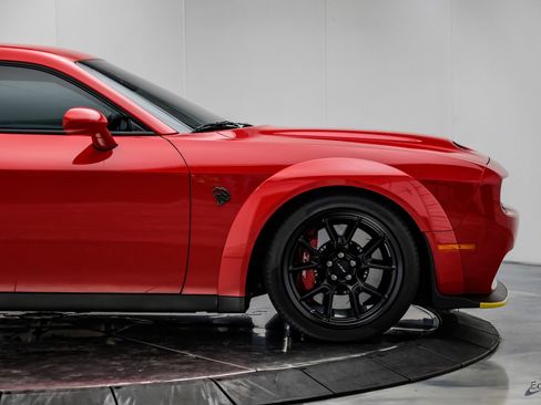 Used 2021 Dodge Challenger SRT Hellcat Redeye image 28