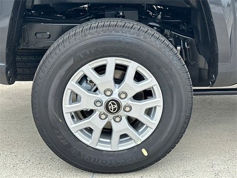 New 2025 Toyota Tacoma SR5 image 7