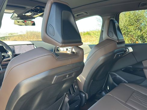 New 2026 BMW X3 xDrive30 w/ Premium Package image 14