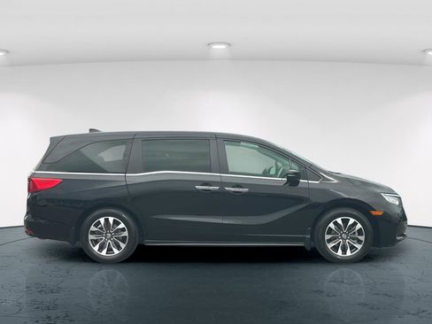 Certified 2024 Honda Odyssey EX-L image 7