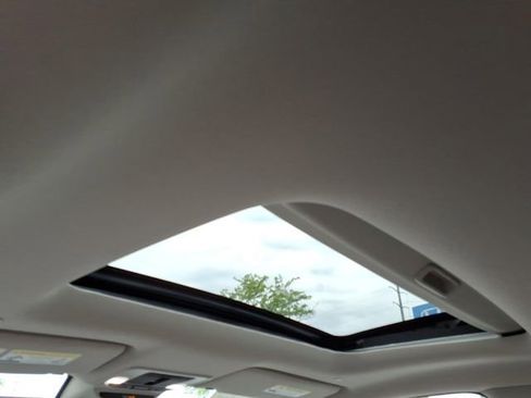 Certified 2026 Honda HR-V EX-L image 5