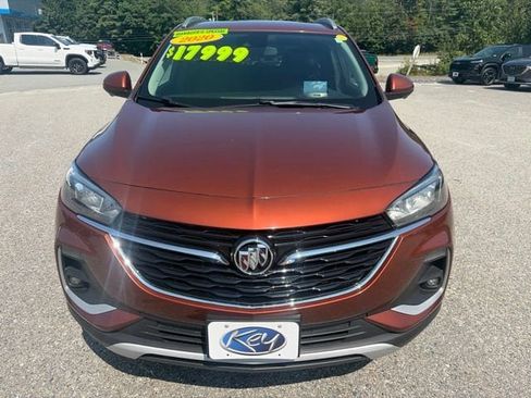 Used 2020 Buick Encore GX Select w/ Advanced Technology Package AWD/4WD image 2