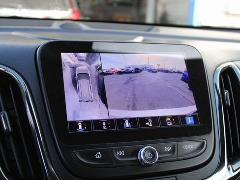 Used 2023 Chevrolet Equinox RS w/ RS Leather Package AWD/4WD image 25
