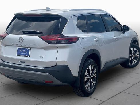 Used 2023 Nissan Rogue SV w/ SV Premium Package FWD image 13