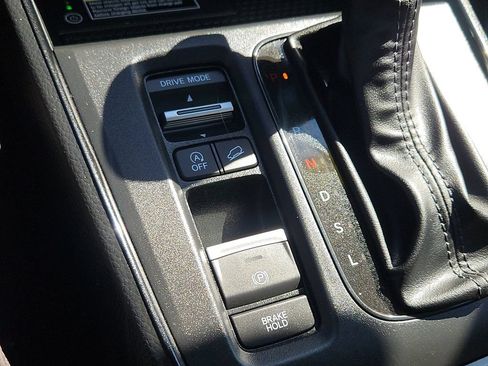Certified 2024 Honda CR-V EX-L image 17