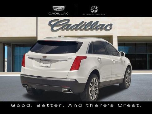 Used 2018 Cadillac XT5 Premium Luxury FWD image 3