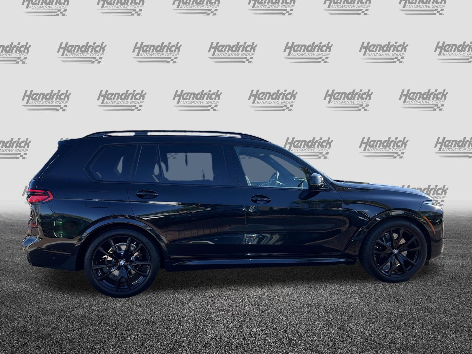 Certified 2026 BMW X7 xDrive40i w/ Executive Package AWD/4WD image 11